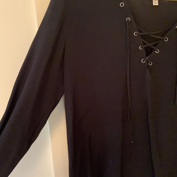Aritzia Wilfred Free Lace-Up Black Silky Blouse - Picture 5 of 6